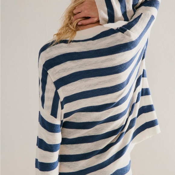 Free people Malibu Sweater Set, size S(sold out), great condition - Picture 2 of 10